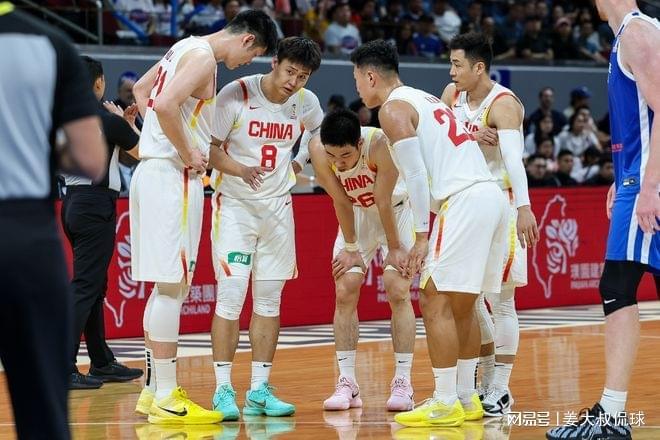 世界杯手机版下载指南-前三节任性第四节韧性，中国男篮逆转战胜中国台北，郭士强需反思